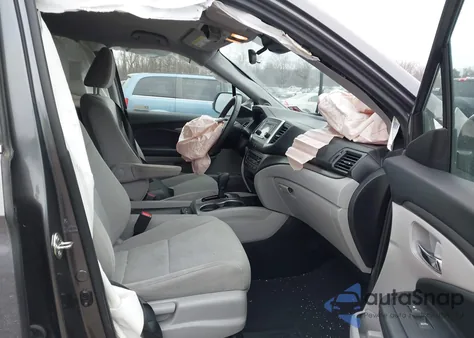 2019 Honda Pilot Lx z USA, uszkodzony, nr VIN 5FNYF6H17KB041991